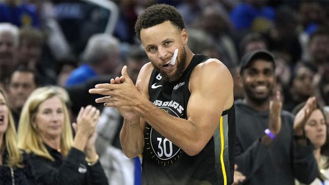 1668859081569075855.jpg Steph-Curry-Getty-1440886896.jpg