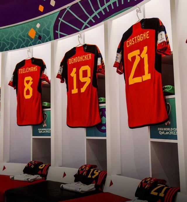 多平台同步-【世界杯】库尔图瓦扑点 巴舒亚伊破门 比利时1比0