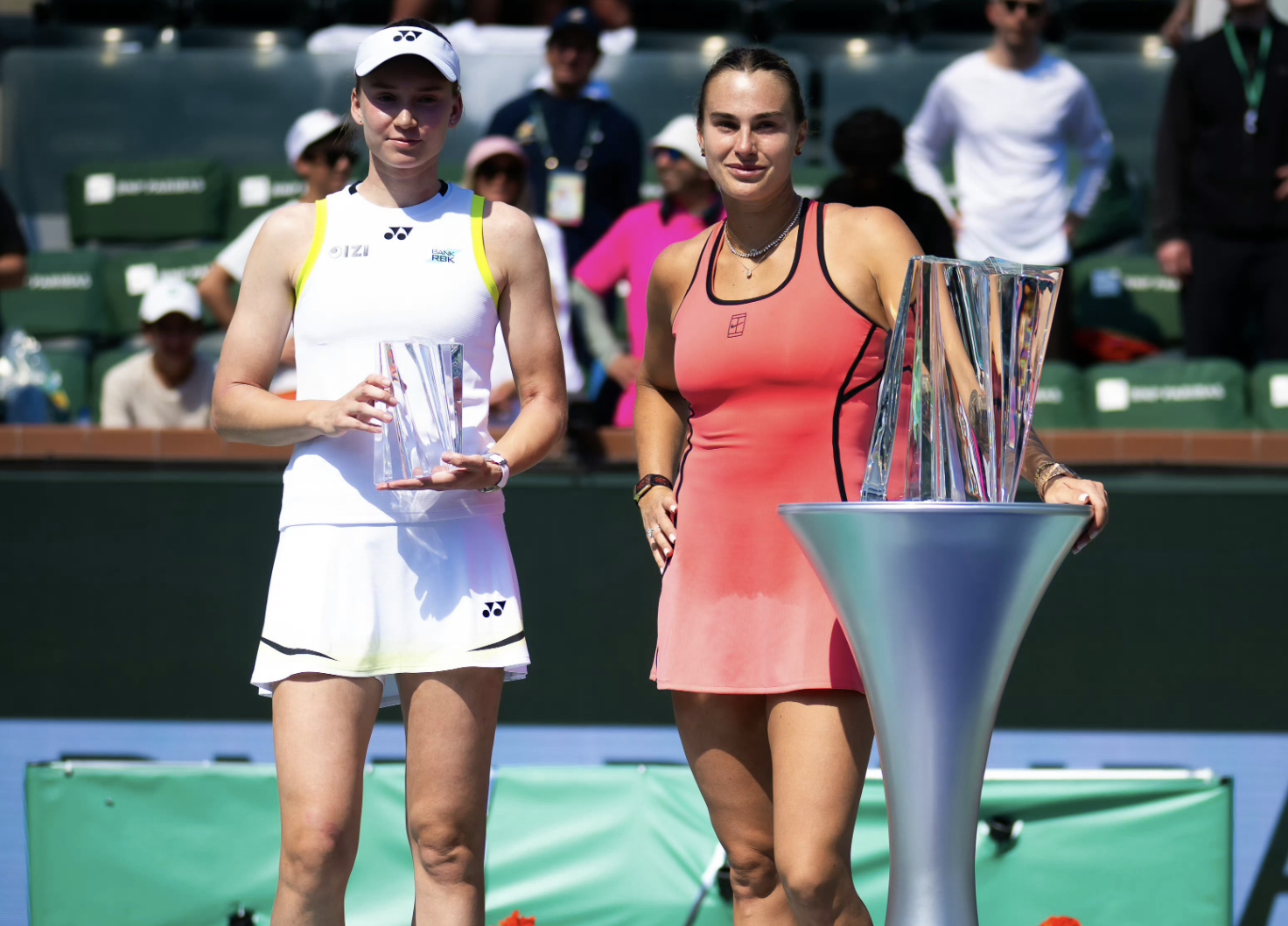 电竞数据-将世界第1打到摔球拍！26岁美女连赢12次TOP10遭终结 曾遭咸猪手